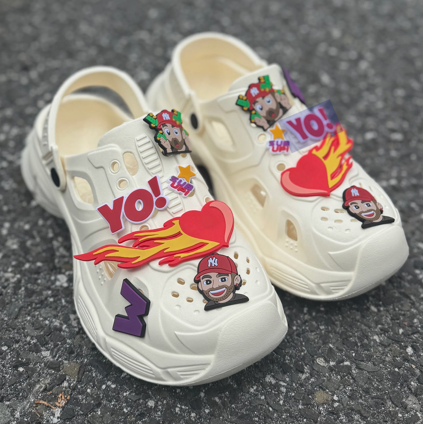 SOLEZ "Foam Hearts" (Cream)